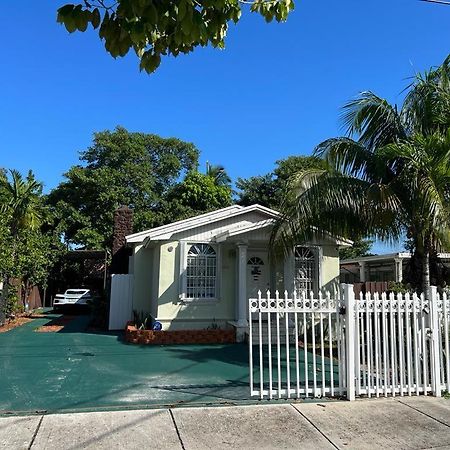 “La Casita” Beautiful Home In The Heart Of Miami ! Exterior photo